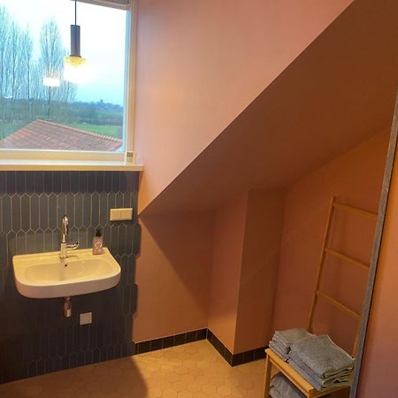 Het Veerhuis Oeffelt Luaran gambar